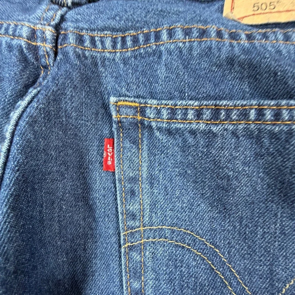 Y2K Levis‎ 505 Straight Fit Mens 32x30 Blue Denim Jeans Medium Wash Zip Fly